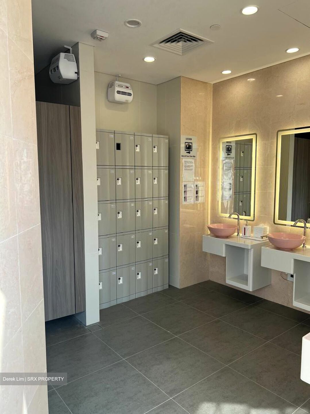 Hub Synergy Point (D2), Office #454572111